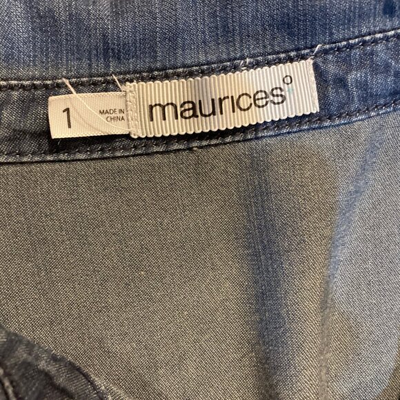 Maurices Long Sleeved Button Down Blue Chambray shirt for Women Size 1 EUC! - Picture 4 of 6